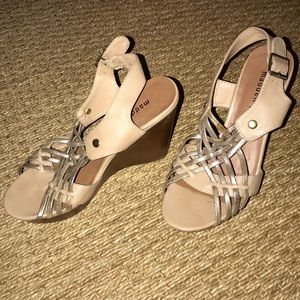 Madden Girl Wedges